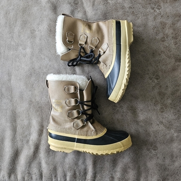 Sorel Manitou Women's Boots - Picture 1 of 7